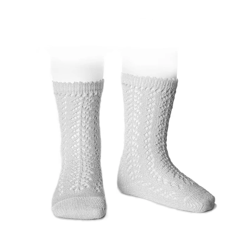 גרב ברך מחוררת כסוף בהיר מנצנץ