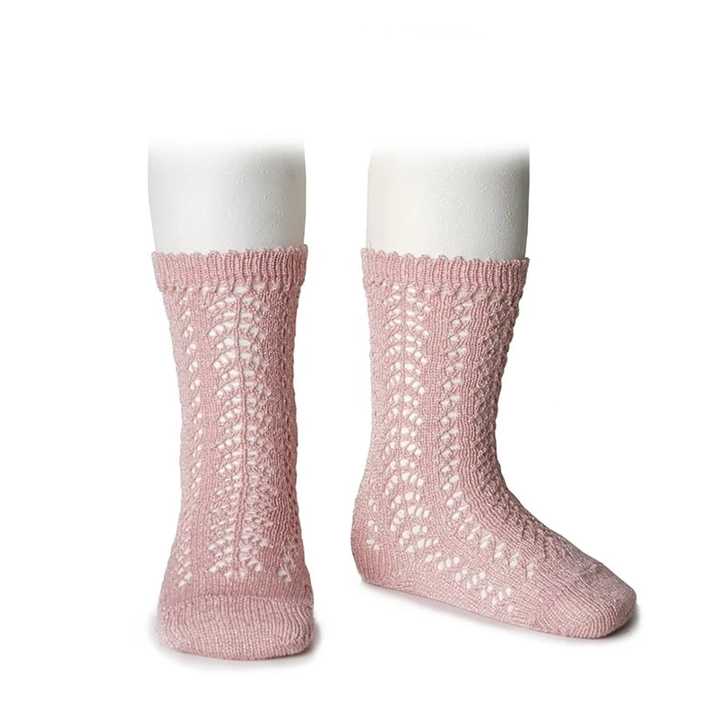 גרב ברך מחוררת צבע ורוד עתיק מנצנץ