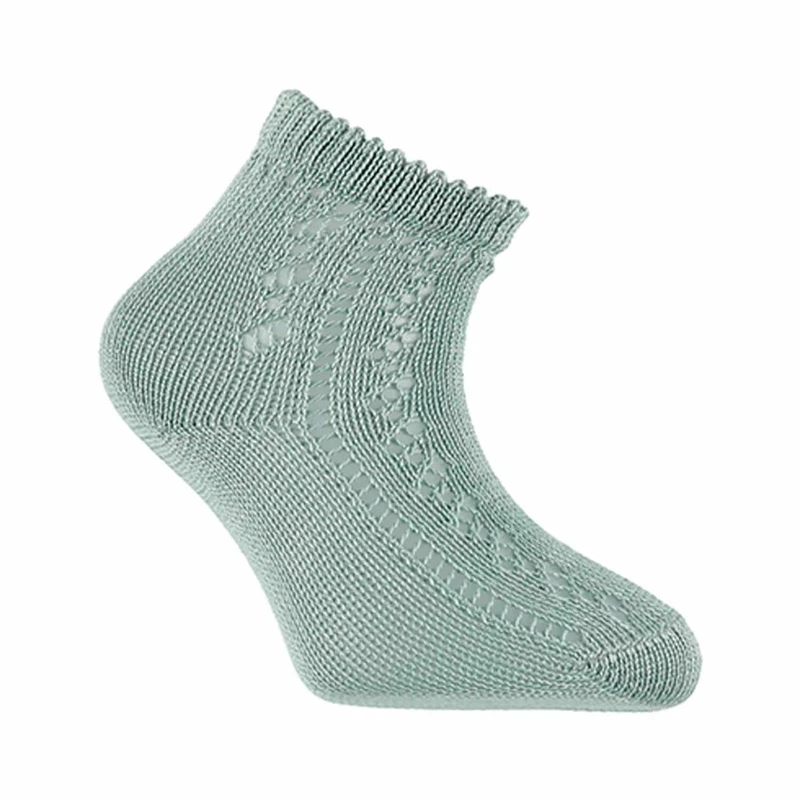 גרב קצרה מחוררת צבע טורקיז מעושן