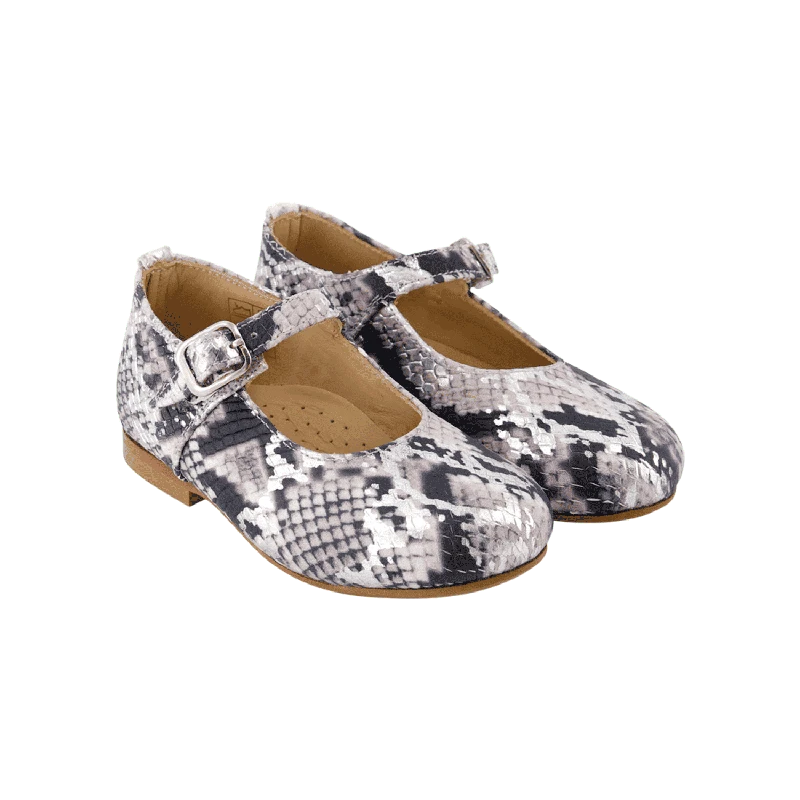 נעל בלרינה מנוחשת גווני אפור