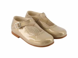 נעל בובה צבע זהב סגירת אבזם