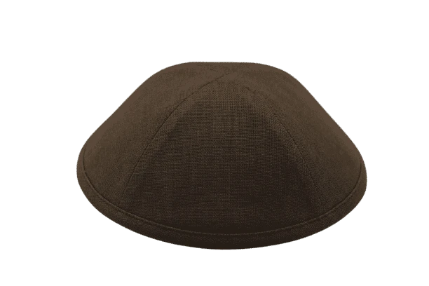 .כיפה מבד פשתן צבע חום.