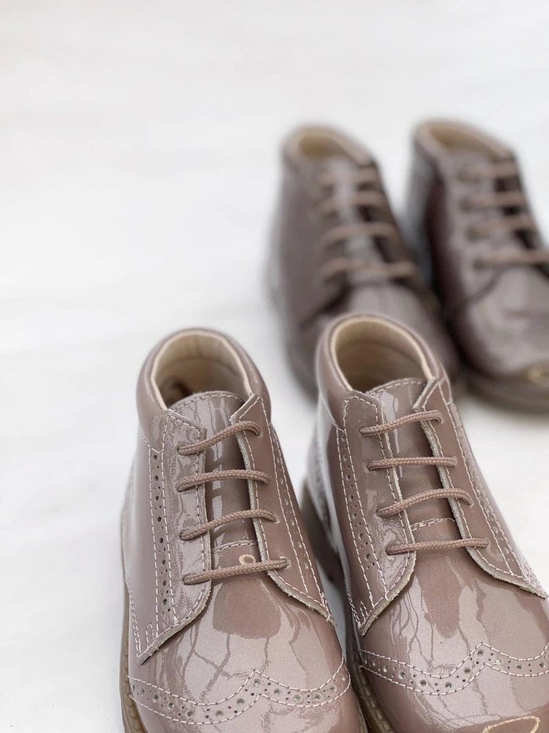 מגף לק צבע ורוד עתיק – תמונה 2