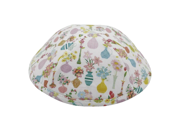 כיפה רקע לבן הדפסי אגרטלים