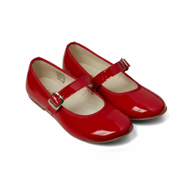 נעל בלרינה סגירת אבזם צבע אדום