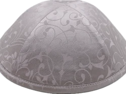 כיפה מבד סאטן צבע סגול מעושן