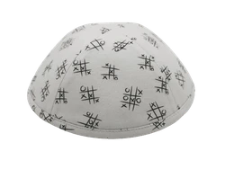 כיפה רקע לבן הדפס איקס עיגול