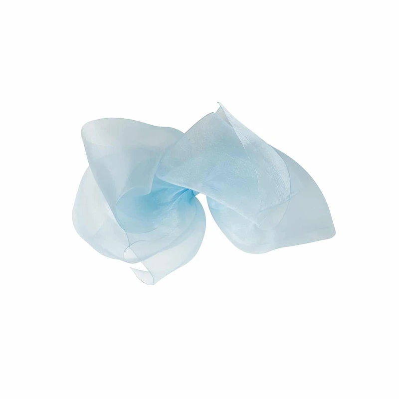 סיכת אורגנזה צבע תכלת – 20 ס”מ