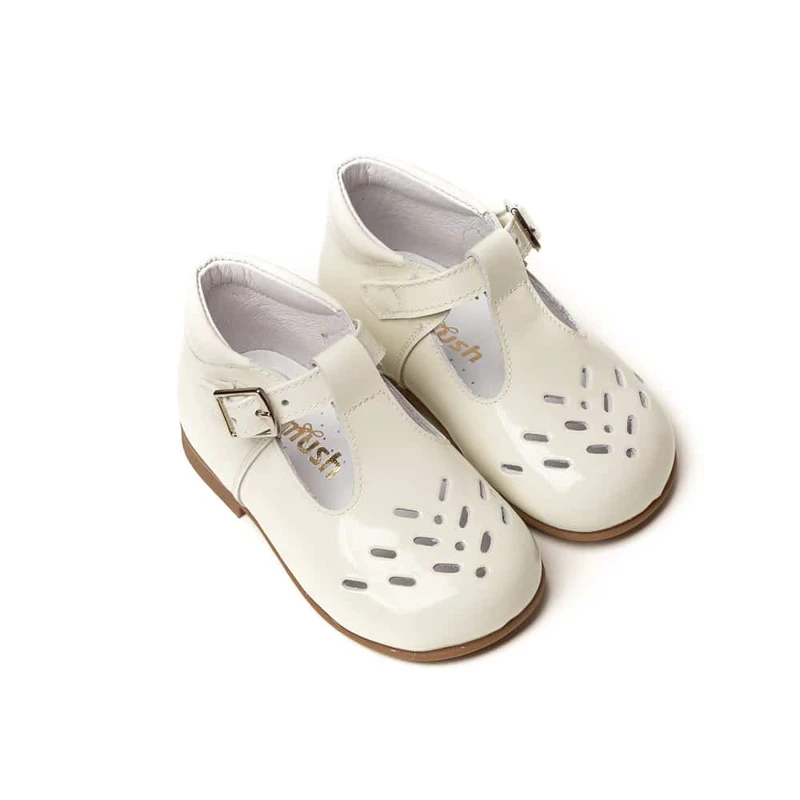 נעל תינוקות צבע שמנת