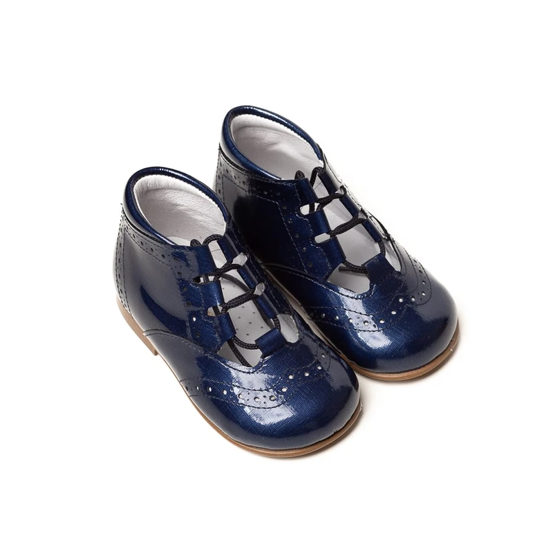 מגף צבע כחול ללא לשונית