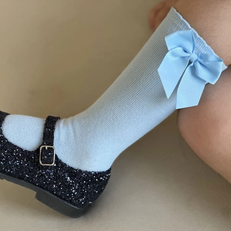 גרב ברך עם פפיון צבע טורקיז מעושן – תמונה 2