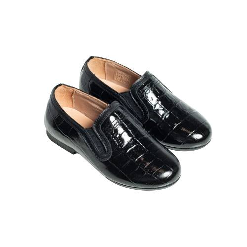 נעל מוקסין צבע שחור מנוחש