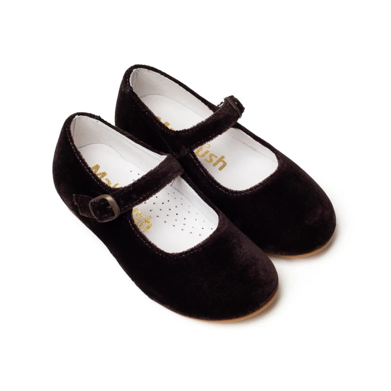 נעל בובה צבע חום קטיפה