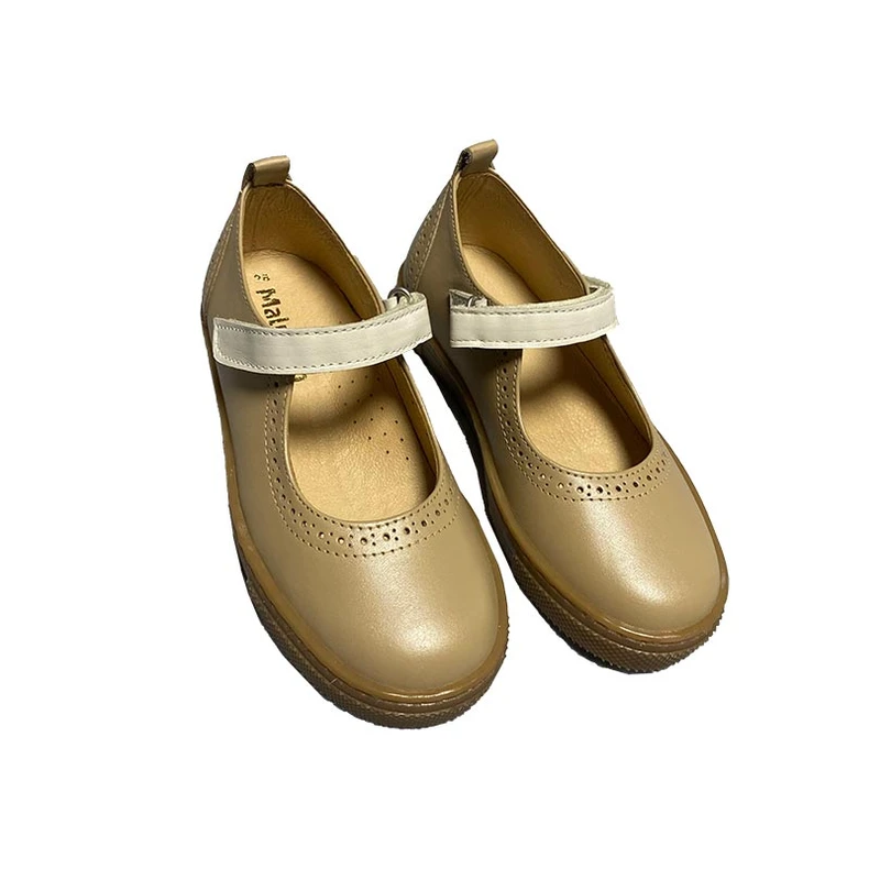 נעל סניקרס בובה בז' רצועה לבנה סגירת סקוץ בנות